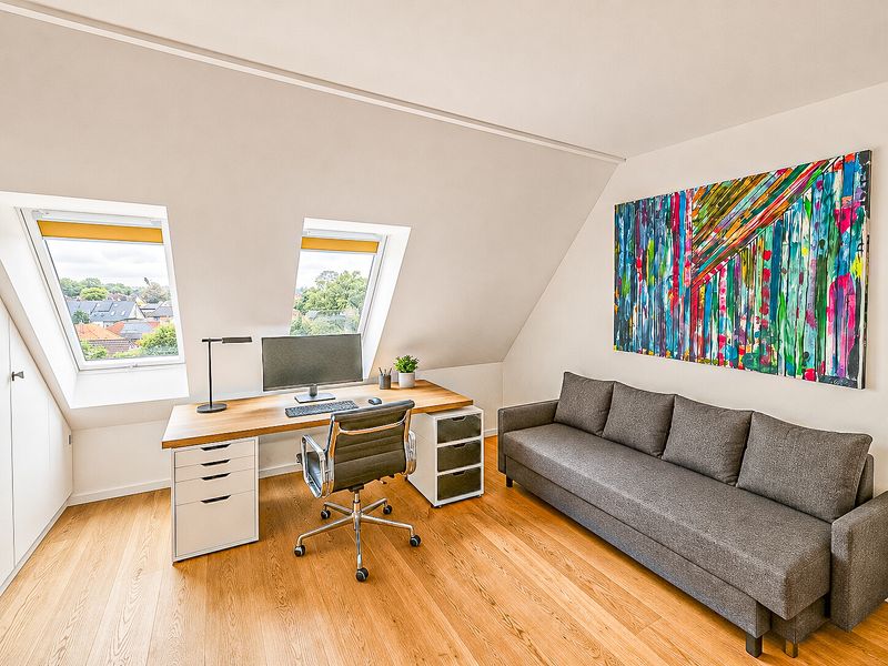 Moderne Maisonette-Wohnung in Strandnähe – Wohnen mit vielseitigen Nutzungsmöglichkeiten!